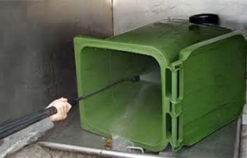 Hop Skip and Dump power washing bin